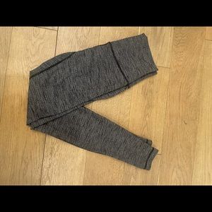 Lululemon Knit Leggings- Wunder under Full length
